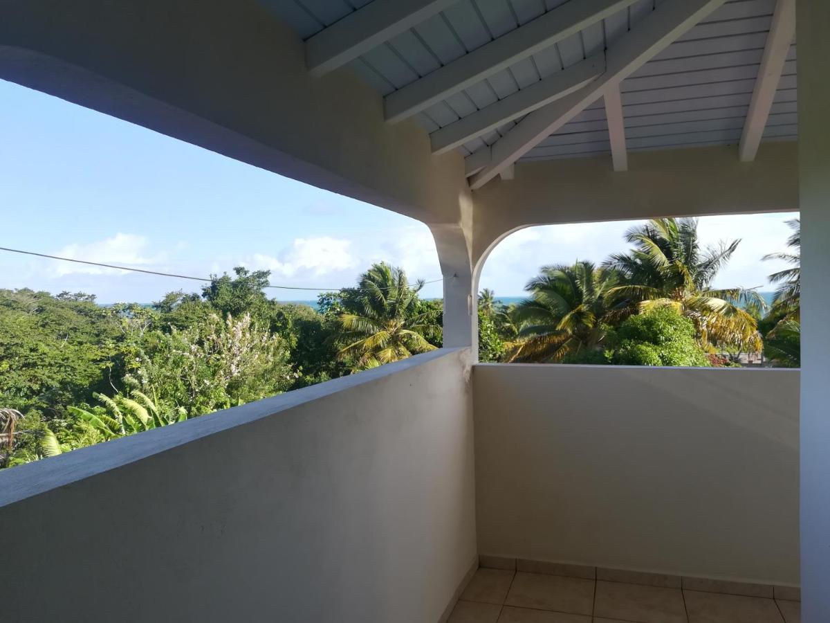 Haut De Villa Avec Vue Sur La Mer Sainte-Rose Buitenkant foto